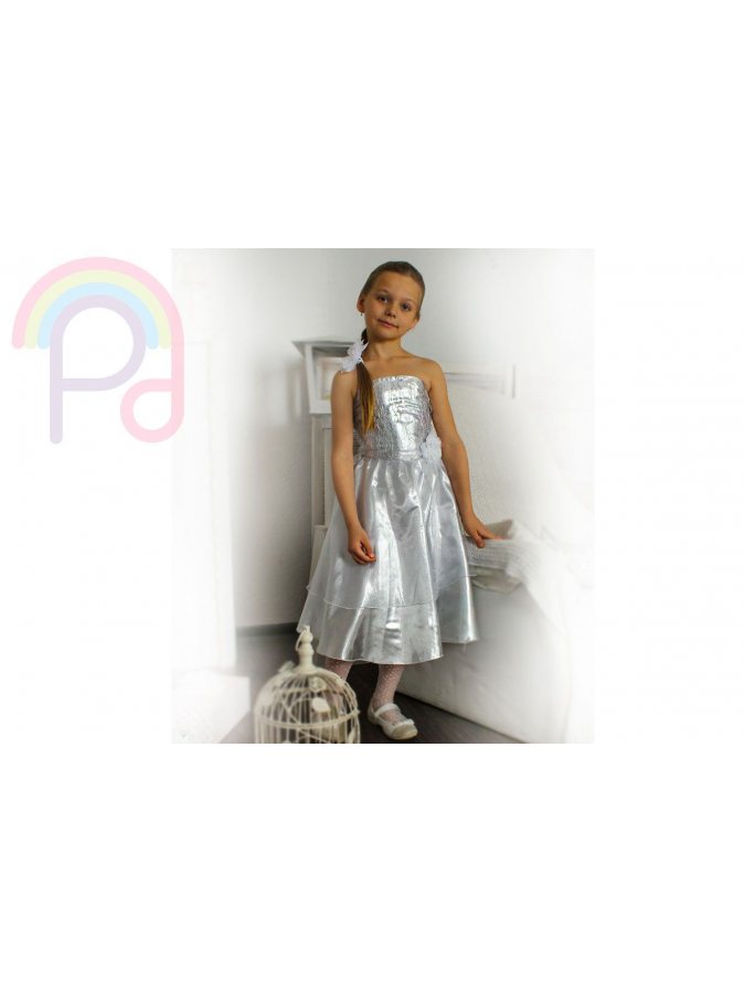 Нарядное платье для девочки серебро,рост 98-110