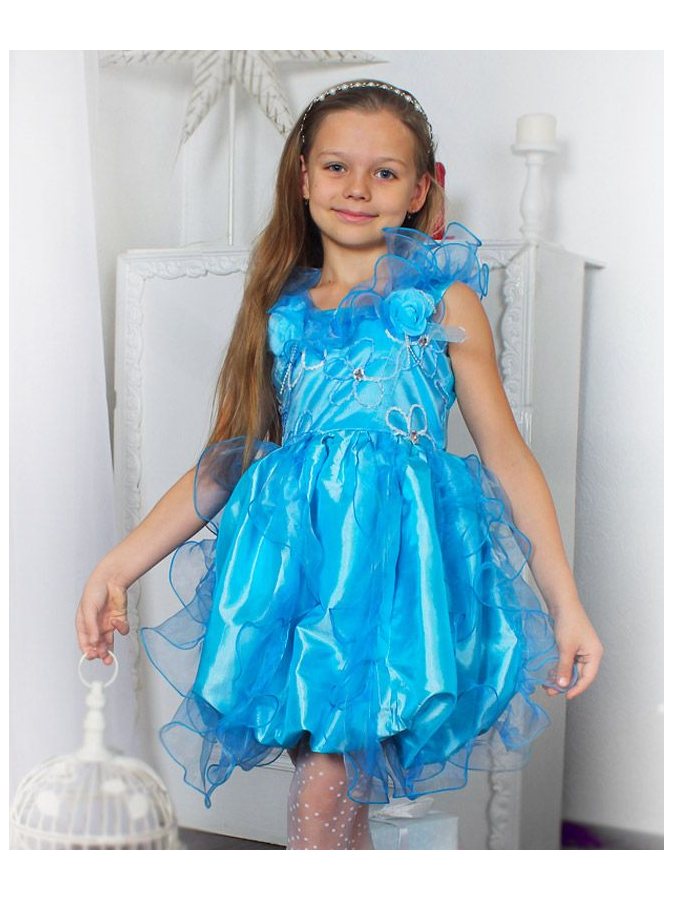 Нарядное платье для девочки голубое,рост 104-128/134