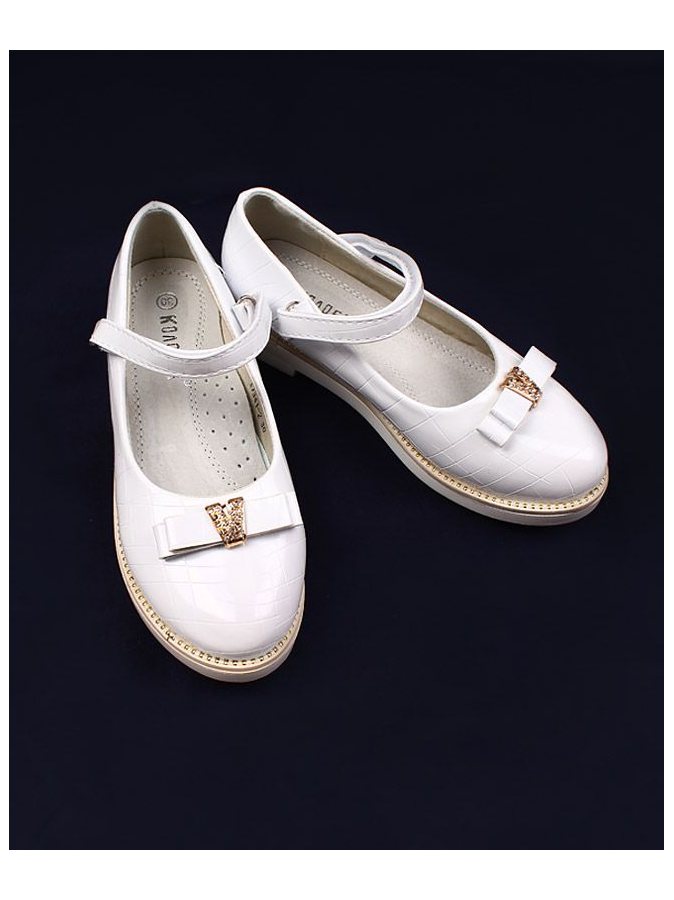 Белые туфли для девочки