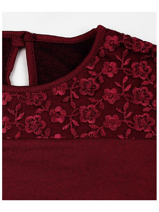Школьный бордовый джемпер (блузка) на кокетке из кружева для девочки