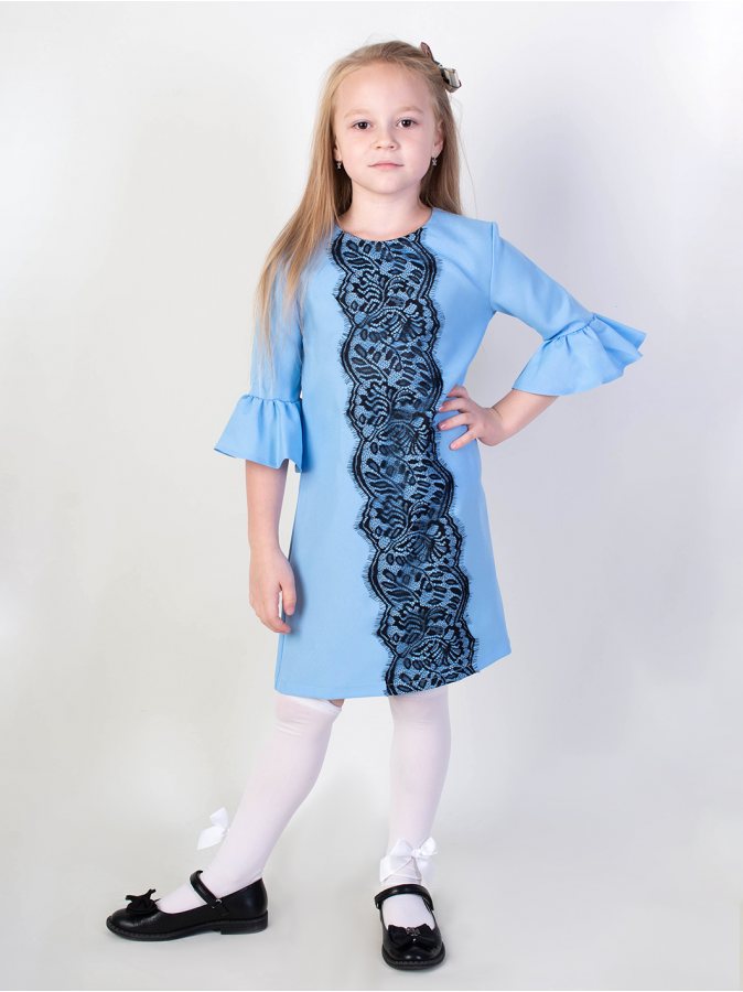 Голубое платье для девочки с воланами