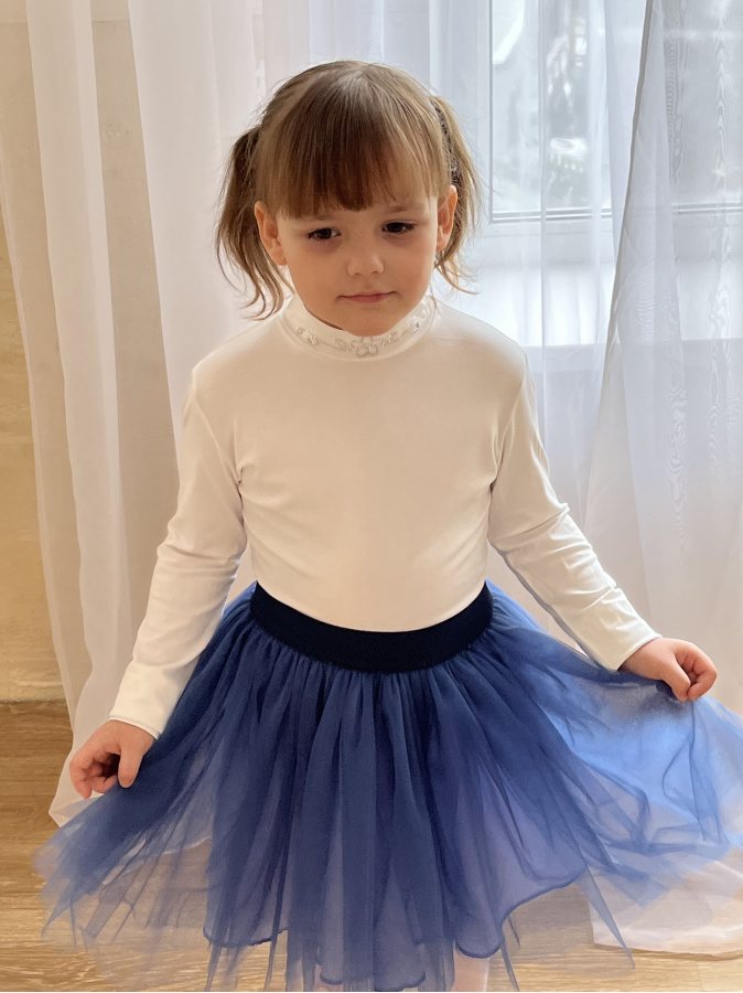 Нарядная синяя юбка из еврофатина для девочки