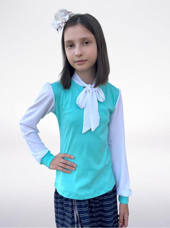 Ментоловый джемпер(блузка)для девочки с бантом-галстуком