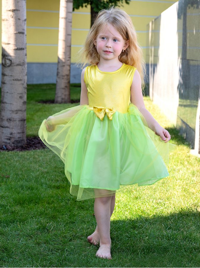 Нарядное жёлтое платье с фатином для девочки