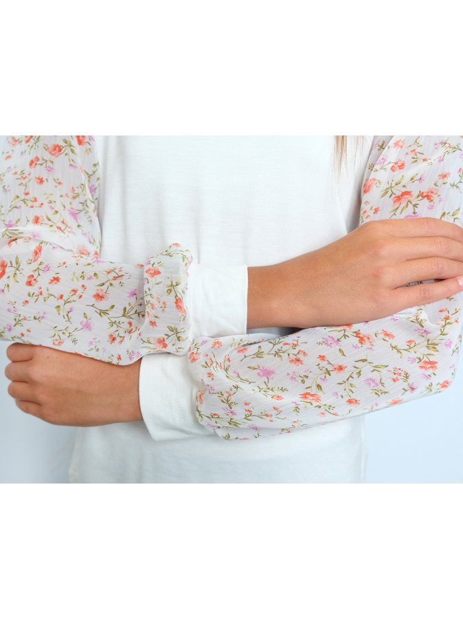 Праздничная блузка для девочки из вискозного трикотажа
