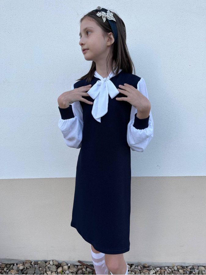 Школьное синее платье для девочки с длинными рукавами